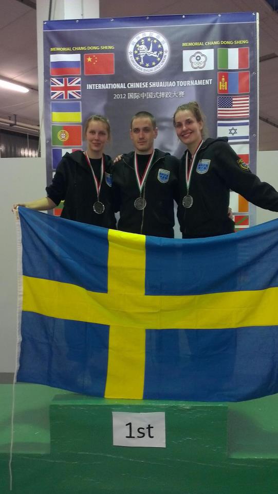 3 svenska guldmedaljer i 2012 International Chinese Shuai Jiao Tournament i Italien - Ida Wallin, Marcus Johansson och Paulina Wysotzky.